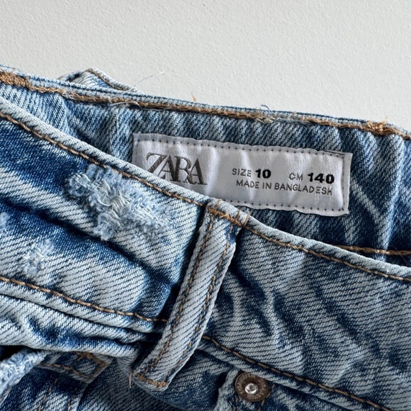 ZARA Kids Girls Jeans - Size 10 - Light Wash Denim - Straight Leg Casual Pants - Picture 11 of 11